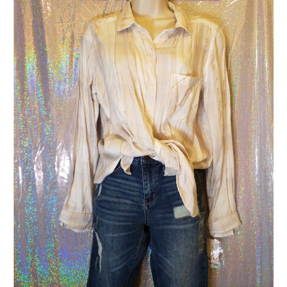Mudd Size Large White with Gold Plaid Button-Down Shirt. New with Tags.